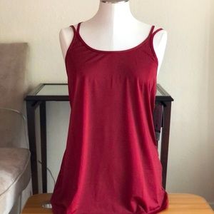 NWT- Womens workout top (L)